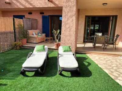 Zona de estar de La Kasbah - Bajo con jardín - Urbanización privada - Ground floor with garden - Private urbanization