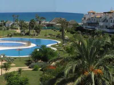 Piscina en o cerca de Mediterranea 3 Vera Playa Jardines tus momentos junto al mar