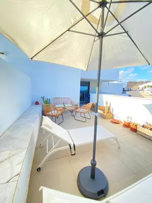 Un balcón o terraza de Villa Hélice - Apartamento con piscina, terraza y pádel en Cabo de Gata