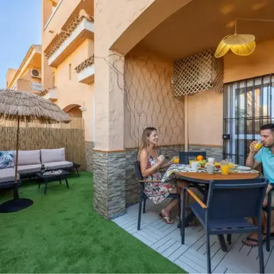 Bajo con terraza #Playa 8min #Chill out #Cuna