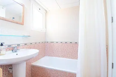 Un baño de Apartamento en Marina Beach con vistas al mar