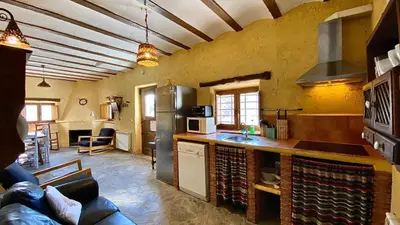 Una cocina o zona de cocina en Casa del Horno
