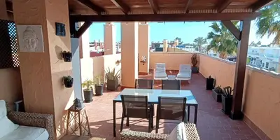 Un balcón o terraza de Ático en Vera a 200m de la playa