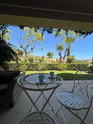 Jardín al aire libre en Apartamento con jardín privado y vistas al lago,Valle del Este Golf Agv