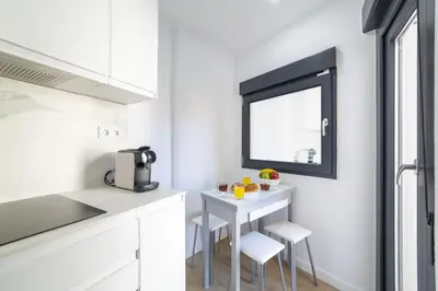 Una cocina o zona de cocina en Trendy Homes Lepanto I, a 5 minutos de Puerta Purchena