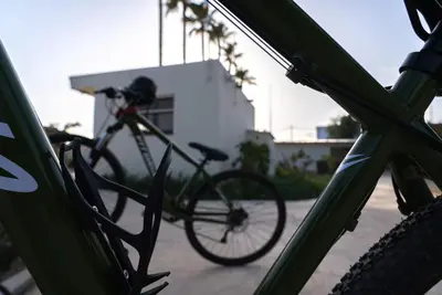 Montar en bicicleta en TAIGA Almeria Playa o alrededores