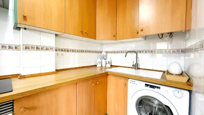 Una cocina o zona de cocina en Caroline del Mar - Nudist Naturist