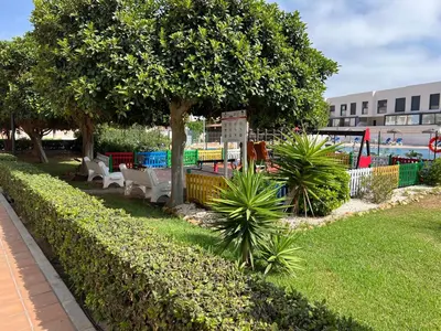 Jardín al aire libre en Acogedor Apartamento