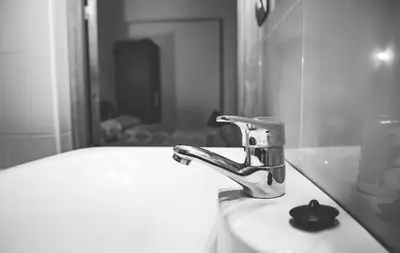 Un baño de HOSTAL CACHE