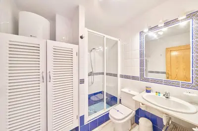 Un baño de Mirador 6