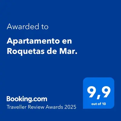 Certificado, premio, señal o documento que está expuesto en Apartamento en Roquetas de Mar.