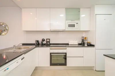 Una cocina o zona de cocina en Luna