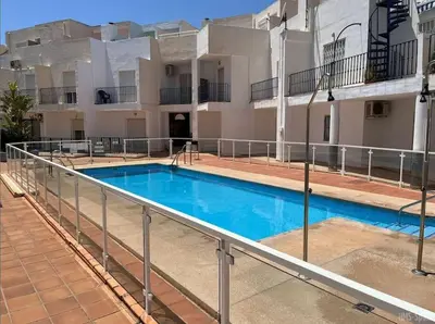 Piscina en o cerca de Las Palmeras