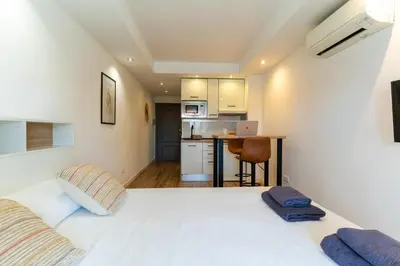 Una cocina o zona de cocina en Almare Suites Burbujas II - Playa y golf a un paso