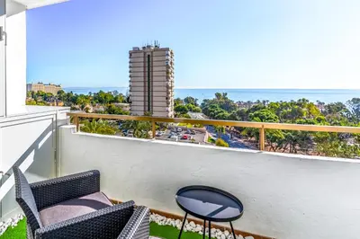 Un balcón o terraza de Apartamento Pura Vida! Vistas al mar, playa a 5 min. Terraza, WiFi y A/A.