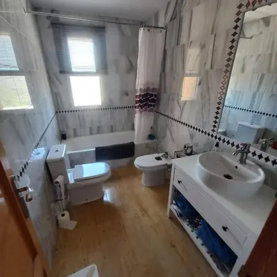 Un baño de El Faro 4 - Puerto Rey