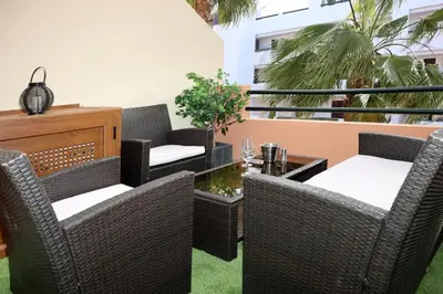 Zona de estar de Palami Vera con terraza, WIFI 300mb, piscina y garaje privado