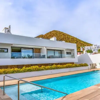 Genoveses Suites