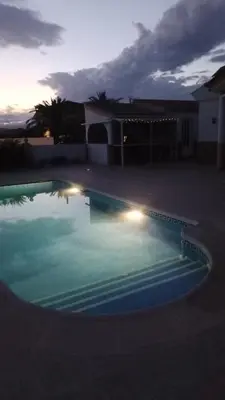 Piscina en o cerca de Bonita Casita Luz del Sol