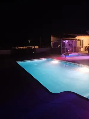 Piscina en o cerca de Bonita Casita Luz del Sol