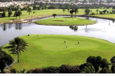 Instalaciones para jugar al golf en el apartamento o alrededores