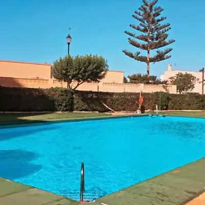 Luminoso apartamento que tiene amplia terraza