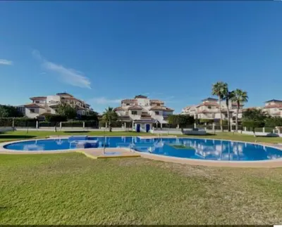 Piscina en o cerca de Ático vera5
