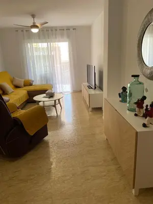Una televisión o centro de entretenimiento en Piso con plaza garaje