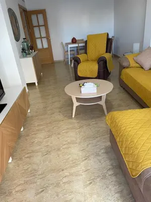 Zona de estar de Piso con plaza garaje