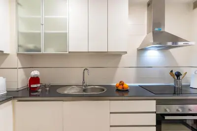 Una cocina o zona de cocina en Apartamento Mirador Playa Serena II R&R