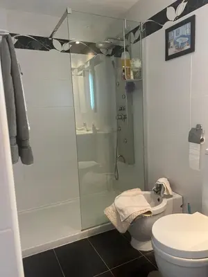 Un baño de Alvynat Playa Mar de Pulpi