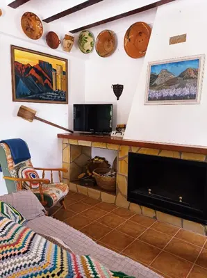 Una televisión o centro de entretenimiento en Cortijo El Pilón
