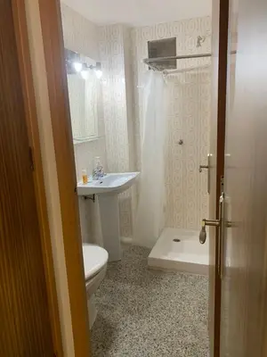 Un baño de Piso céntrico