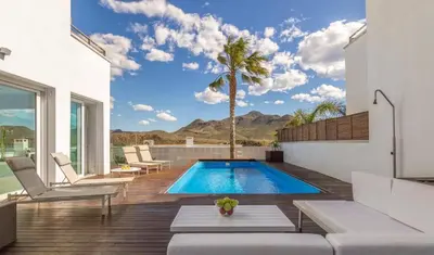 Piscina en o cerca de Villa de Luxe