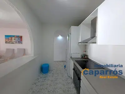 Una cocina o zona de cocina en Apartamento tres habitaciones Las Ventanicas - Mojácar Playa