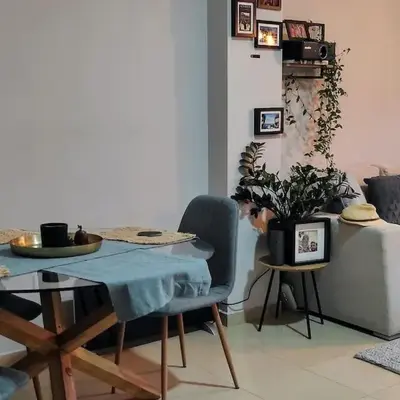 Ático luminoso con terraza.