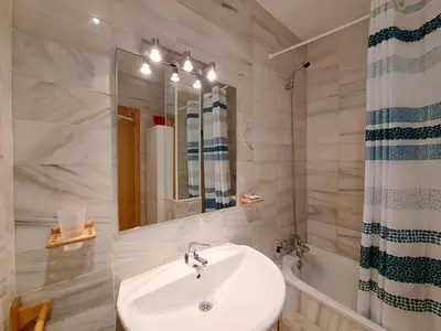 Un baño de Apartamento La Aldea de Puerto Rey 2 - Vera Playa