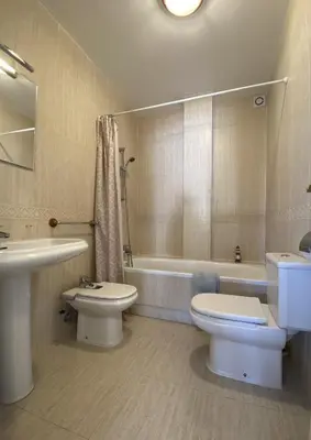 Un baño de MELODIA MOJACAR PLAYA LAS VENTANICAS