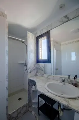 Un baño de Laberinto 25 Puerto Rey