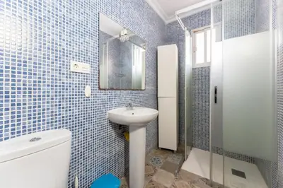 Un baño de CT 298 AL - Faro's Happy Nest