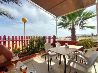 Un balcón o terraza de Apartamento Naturista Vera Playa