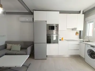 Una cocina o zona de cocina en Los Santos 2 Suites, playa a 1 min, 2 Hab, WiFi y Aire acondicionado