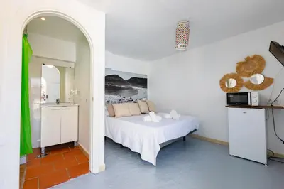 Cama o camas de una habitación en Cortijo EL CHAMAN LOS ESCULLOS