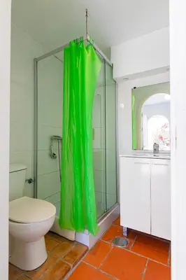 Un baño de Cortijo EL CHAMAN LOS ESCULLOS
