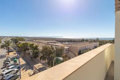 Plano de Penthouse in the Sun