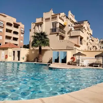 Apto Roquetas con terraza