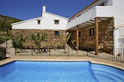 Piscina en o cerca de casa familiar matasiete - with swimming pool