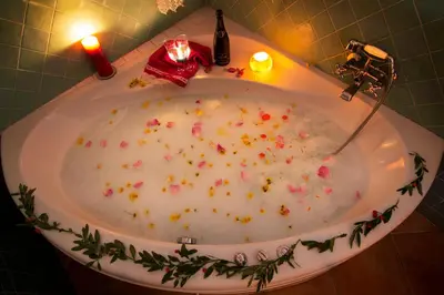 Plano de romantic house for 2 people with jacuzzi