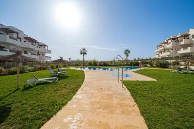 Piscina en o cerca de Claro que si