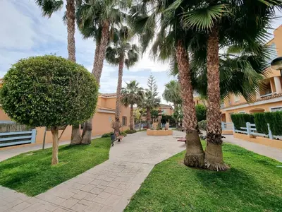 Jardín al aire libre en Vera Playa Homes